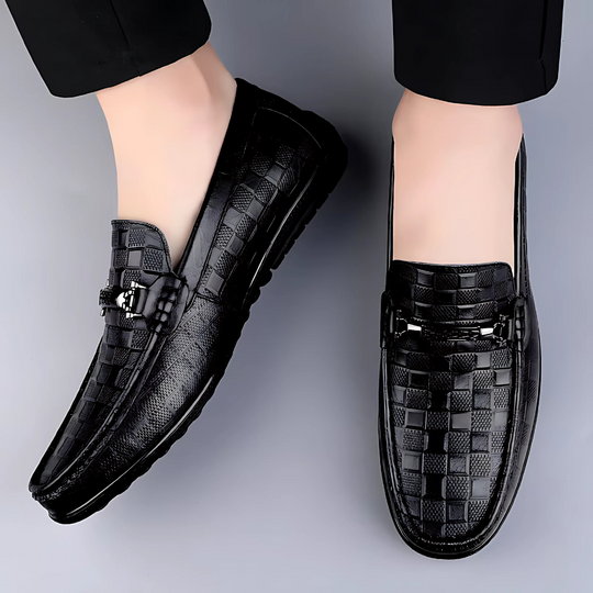 THE GEORGINO LEATHER LOAFERS